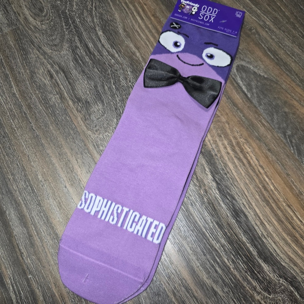 VeeFriends Odd Sox Sophisticated Stingray Purple Crew Socks Size 7-9 New Bow Tie